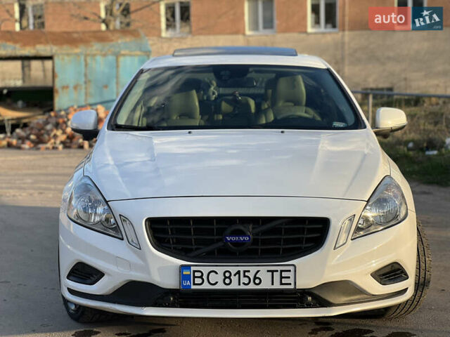 Белый Вольво С60, объемом двигателя 3 л и пробегом 140 тыс. км за 13650 $, фото 7 на Automoto.ua