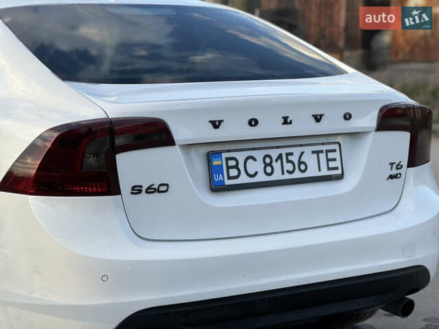Белый Вольво С60, объемом двигателя 3 л и пробегом 140 тыс. км за 13650 $, фото 18 на Automoto.ua