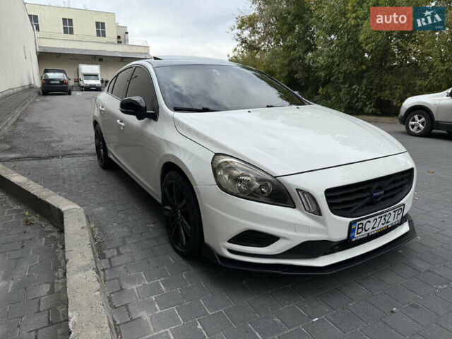 Белый Вольво С60, объемом двигателя 3 л и пробегом 155 тыс. км за 13500 $, фото 41 на Automoto.ua