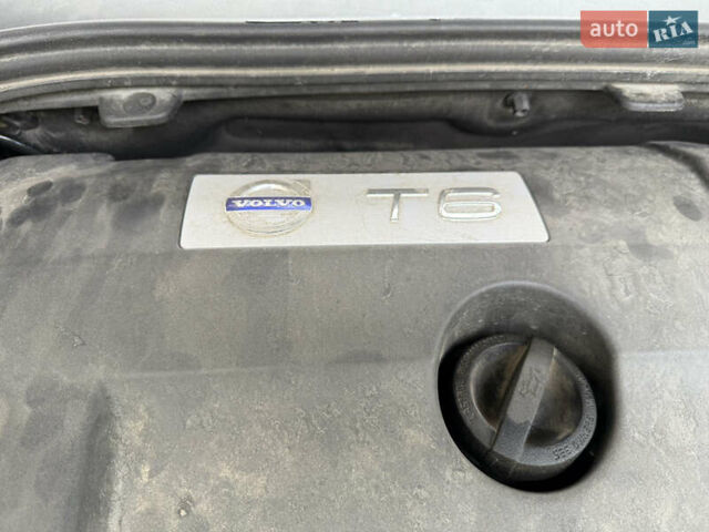 Белый Вольво С60, объемом двигателя 3 л и пробегом 155 тыс. км за 14999 $, фото 13 на Automoto.ua