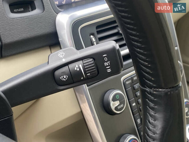 Белый Вольво С60, объемом двигателя 2 л и пробегом 260 тыс. км за 8300 $, фото 18 на Automoto.ua