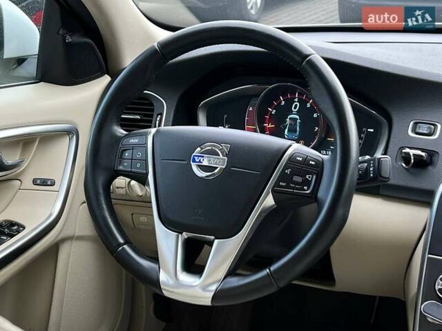 Білий Вольво С60, об'ємом двигуна 1.97 л та пробігом 176 тис. км за 13500 $, фото 22 на Automoto.ua