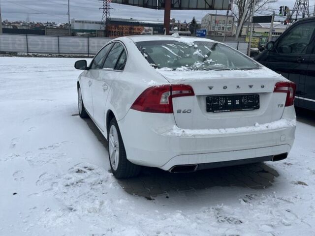 Білий Вольво С60, об'ємом двигуна 2 л та пробігом 260 тис. км за 7600 $, фото 1 на Automoto.ua