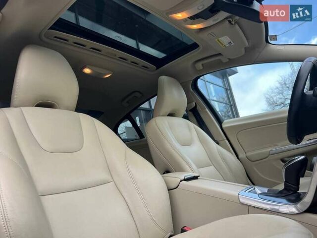 Білий Вольво С60, об'ємом двигуна 1.97 л та пробігом 176 тис. км за 13500 $, фото 25 на Automoto.ua