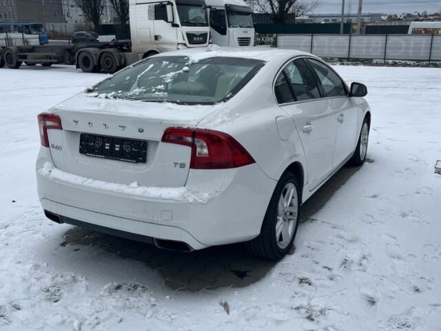 Білий Вольво С60, об'ємом двигуна 2 л та пробігом 260 тис. км за 7600 $, фото 3 на Automoto.ua