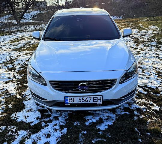 Білий Вольво С60, об'ємом двигуна 2 л та пробігом 32 тис. км за 17000 $, фото 9 на Automoto.ua