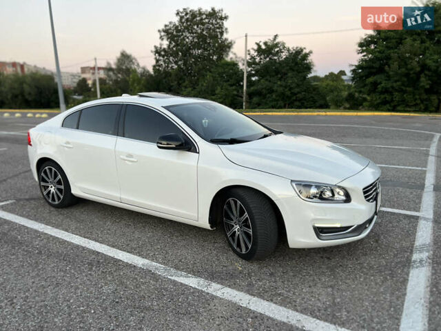 Білий Вольво С60, об'ємом двигуна 1.97 л та пробігом 139 тис. км за 14300 $, фото 18 на Automoto.ua