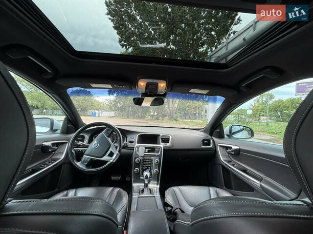 Белый Вольво С60, объемом двигателя 2.95 л и пробегом 162 тыс. км за 14900 $, фото 5 на Automoto.ua