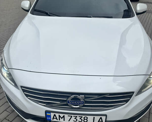 Белый Вольво С60, объемом двигателя 1.97 л и пробегом 178 тыс. км за 14300 $, фото 11 на Automoto.ua