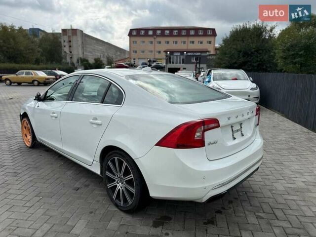 Белый Вольво С60, объемом двигателя 2.52 л и пробегом 118 тыс. км за 8900 $, фото 16 на Automoto.ua