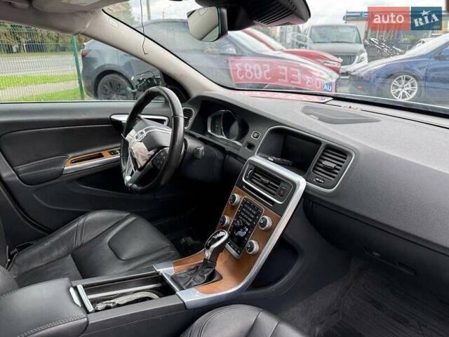 Белый Вольво С60, объемом двигателя 2.52 л и пробегом 118 тыс. км за 8900 $, фото 8 на Automoto.ua