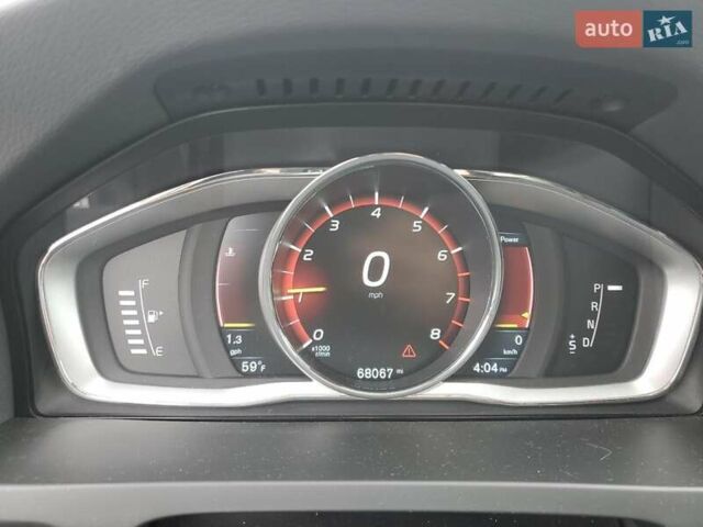 Белый Вольво С60, объемом двигателя 2 л и пробегом 109 тыс. км за 3000 $, фото 8 на Automoto.ua