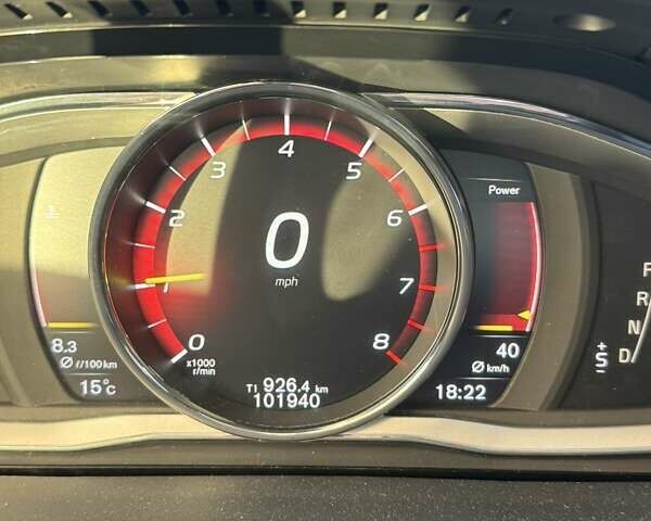 Белый Вольво С60, объемом двигателя 1.97 л и пробегом 102 тыс. км за 12400 $, фото 9 на Automoto.ua