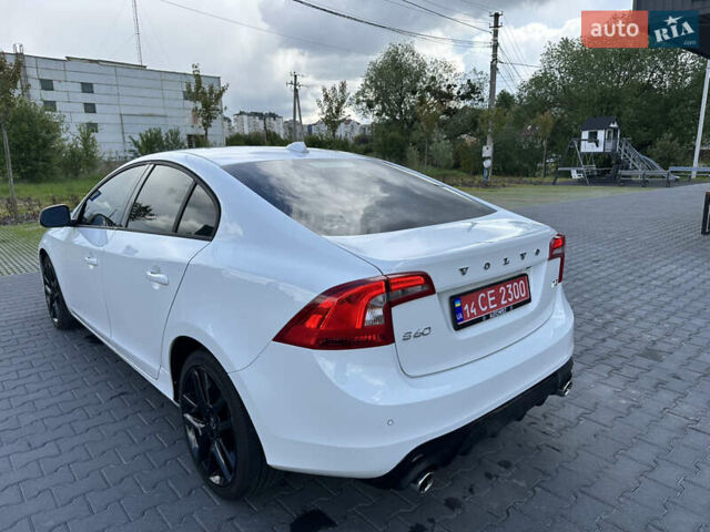Белый Вольво С60, объемом двигателя 2 л и пробегом 237 тыс. км за 12100 $, фото 10 на Automoto.ua
