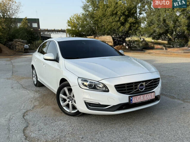 Білий Вольво С60, об'ємом двигуна 2 л та пробігом 177 тис. км за 15999 $, фото 5 на Automoto.ua