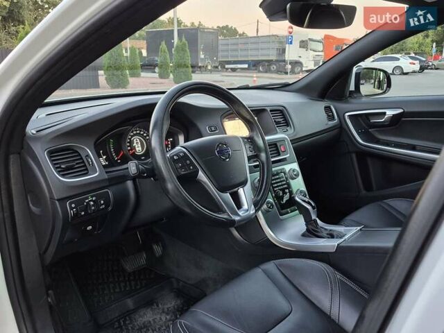 Белый Вольво С60, объемом двигателя 1.98 л и пробегом 213 тыс. км за 16999 $, фото 22 на Automoto.ua