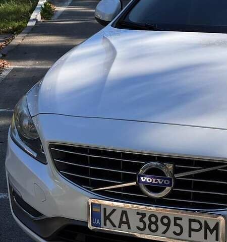 Белый Вольво С60, объемом двигателя 1.97 л и пробегом 99 тыс. км за 15600 $, фото 7 на Automoto.ua