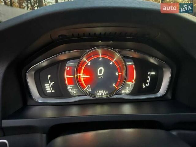 Белый Вольво С60, объемом двигателя 2 л и пробегом 180 тыс. км за 16999 $, фото 20 на Automoto.ua