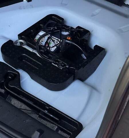 Белый Вольво С60, объемом двигателя 1.97 л и пробегом 99 тыс. км за 15600 $, фото 11 на Automoto.ua