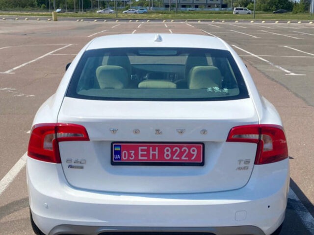 Белый Вольво С60, объемом двигателя 2 л и пробегом 192 тыс. км за 16800 $, фото 7 на Automoto.ua