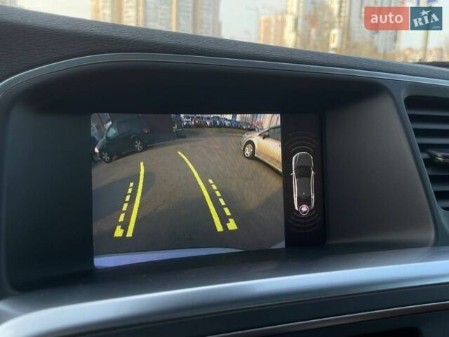 Білий Вольво С60, об'ємом двигуна 1.97 л та пробігом 73 тис. км за 15990 $, фото 25 на Automoto.ua