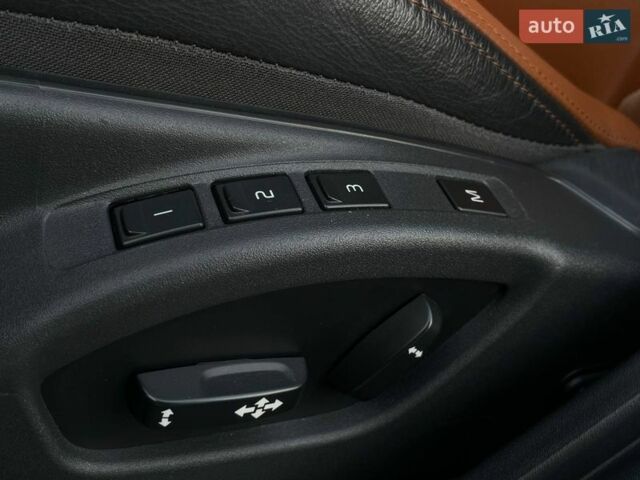 Білий Вольво С60, об'ємом двигуна 1.97 л та пробігом 73 тис. км за 15990 $, фото 15 на Automoto.ua