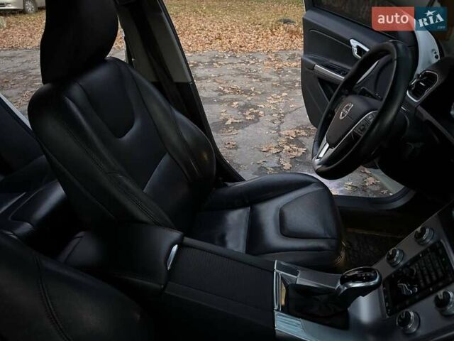 Белый Вольво С60, объемом двигателя 2 л и пробегом 180 тыс. км за 16999 $, фото 26 на Automoto.ua