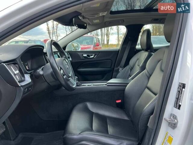 Вольво С60 2019 в Стрые на Automoto.ua Белый Вольво С60, объемом двигателя 2 л и пробегом 157 тыс. км за 19900 $, фото 25 на Automoto.ua