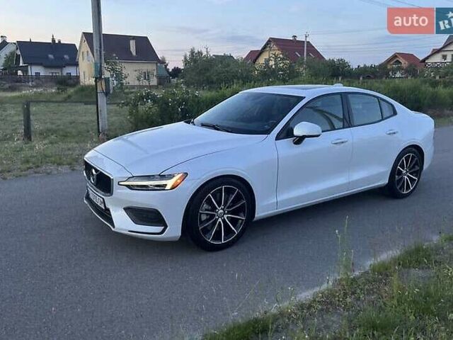 Белый Вольво С60, объемом двигателя 1.97 л и пробегом 43 тыс. км за 24100 $, фото 5 на Automoto.ua