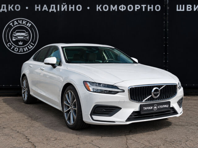 Белый Вольво С60, объемом двигателя 20 л и пробегом 54 тыс. км за 34500 $, фото 2 на Automoto.ua