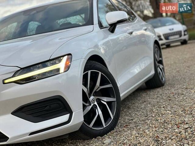 Вольво С60 2019 в Стрые на Automoto.ua Белый Вольво С60, объемом двигателя 2 л и пробегом 157 тыс. км за 19900 $, фото 30 на Automoto.ua