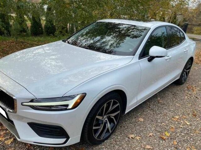 Белый Вольво С60, объемом двигателя 2 л и пробегом 46 тыс. км за 14300 $, фото 5 на Automoto.ua