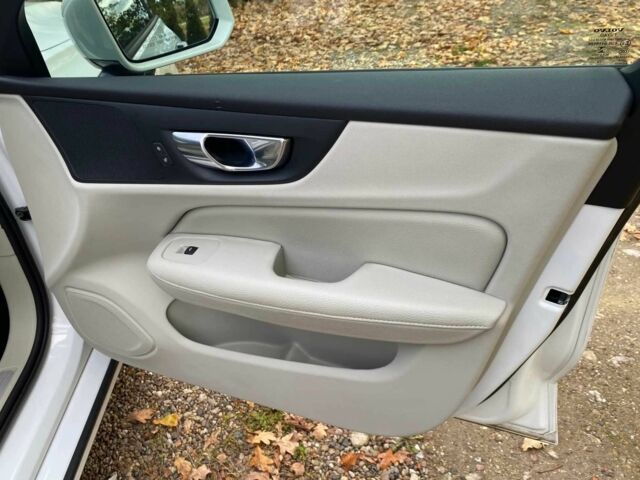 Белый Вольво С60, объемом двигателя 0 л и пробегом 57 тыс. км за 17000 $, фото 13 на Automoto.ua