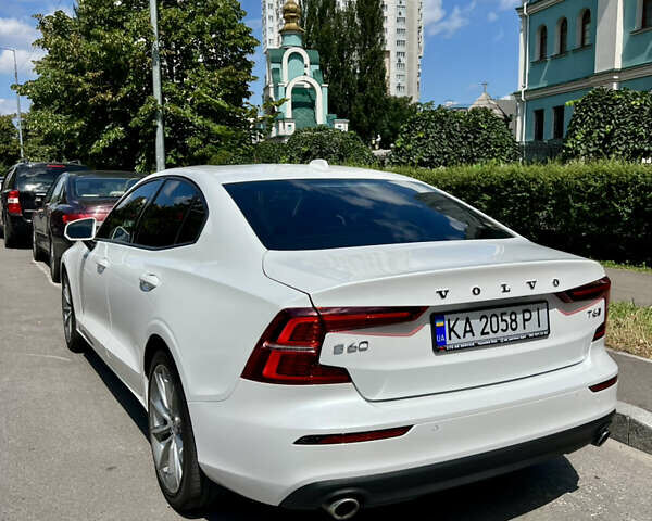 Белый Вольво С60, объемом двигателя 1.97 л и пробегом 74 тыс. км за 25999 $, фото 7 на Automoto.ua