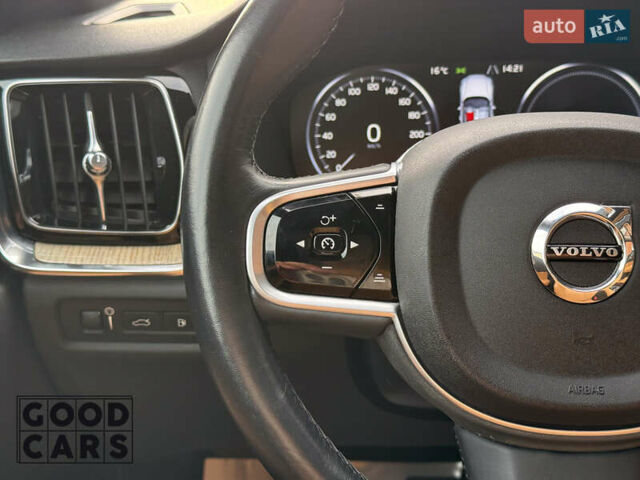 Белый Вольво С60, объемом двигателя 1.97 л и пробегом 98 тыс. км за 28000 $, фото 23 на Automoto.ua