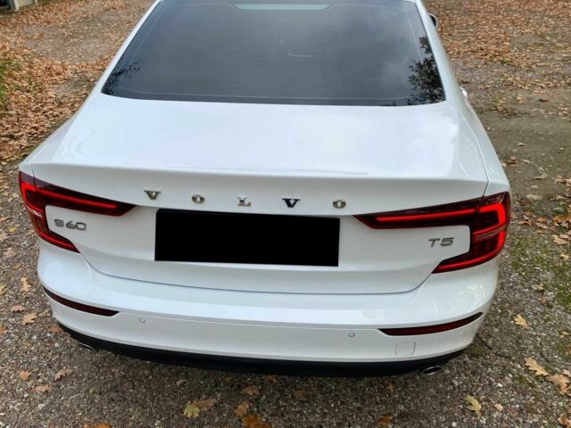 Белый Вольво С60, объемом двигателя 0 л и пробегом 57 тыс. км за 17000 $, фото 10 на Automoto.ua