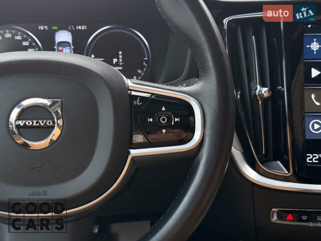 Белый Вольво С60, объемом двигателя 1.97 л и пробегом 98 тыс. км за 28000 $, фото 24 на Automoto.ua