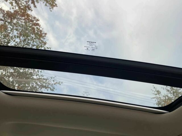 Белый Вольво С60, объемом двигателя 0 л и пробегом 57 тыс. км за 17000 $, фото 17 на Automoto.ua