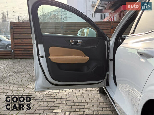 Белый Вольво С60, объемом двигателя 1.97 л и пробегом 98 тыс. км за 28000 $, фото 15 на Automoto.ua