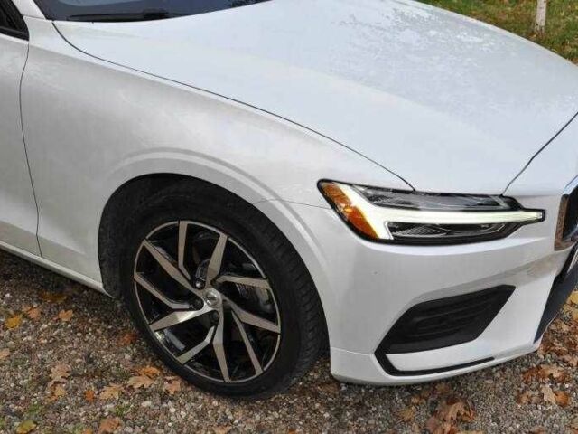 Белый Вольво С60, объемом двигателя 2 л и пробегом 46 тыс. км за 14300 $, фото 3 на Automoto.ua