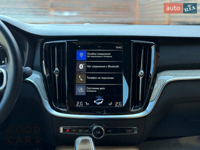 Белый Вольво С60, объемом двигателя 1.97 л и пробегом 90 тыс. км за 30000 $, фото 27 на Automoto.ua