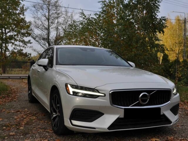 Белый Вольво С60, объемом двигателя 0 л и пробегом 57 тыс. км за 17000 $, фото 2 на Automoto.ua