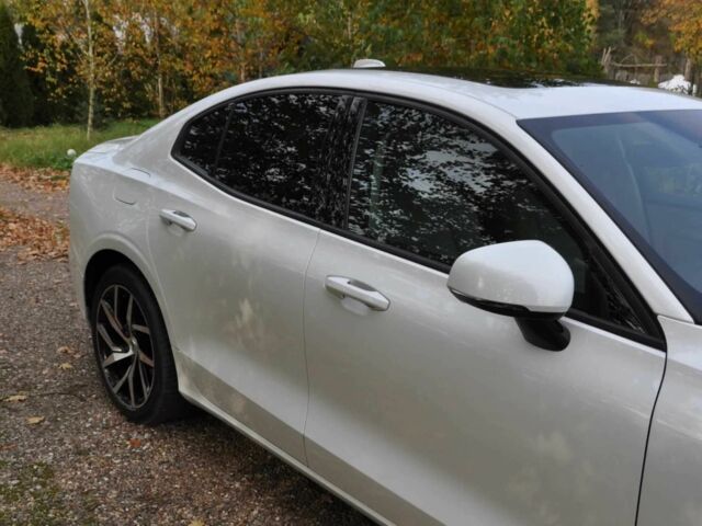 Белый Вольво С60, объемом двигателя 0 л и пробегом 57 тыс. км за 17000 $, фото 4 на Automoto.ua