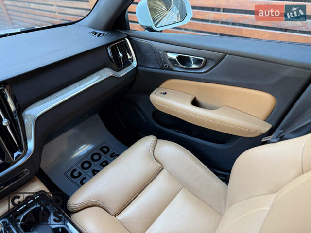 Белый Вольво С60, объемом двигателя 1.97 л и пробегом 90 тыс. км за 30000 $, фото 28 на Automoto.ua