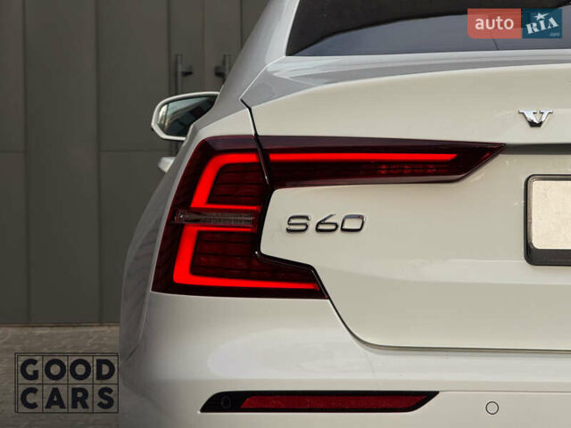 Белый Вольво С60, объемом двигателя 1.97 л и пробегом 98 тыс. км за 28000 $, фото 9 на Automoto.ua