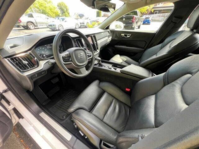 Белый Вольво С60, объемом двигателя 2 л и пробегом 12 тыс. км за 19200 $, фото 6 на Automoto.ua