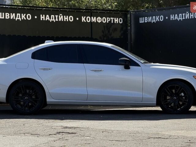 Белый Вольво С60, объемом двигателя 1.97 л и пробегом 49 тыс. км за 28000 $, фото 5 на Automoto.ua