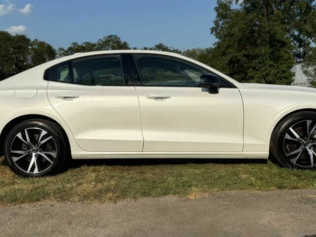 Білий Вольво С60, об'ємом двигуна 2 л та пробігом 17 тис. км за 11700 $, фото 5 на Automoto.ua