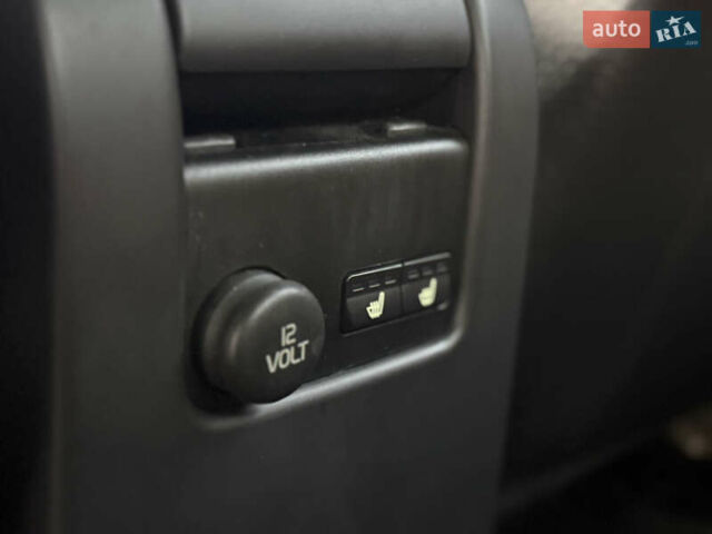 Бежевый Вольво С60, объемом двигателя 2.95 л и пробегом 247 тыс. км за 11000 $, фото 11 на Automoto.ua