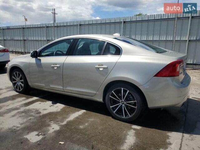 Бежевый Вольво С60, объемом двигателя 2 л и пробегом 77 тыс. км за 2900 $, фото 1 на Automoto.ua